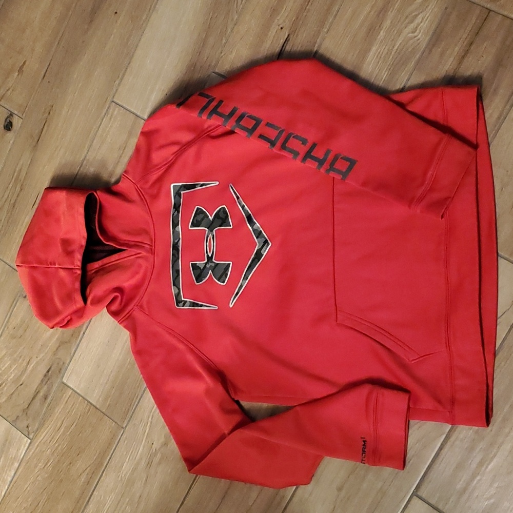 Boy's Under Armour baseball hoodie size YXL